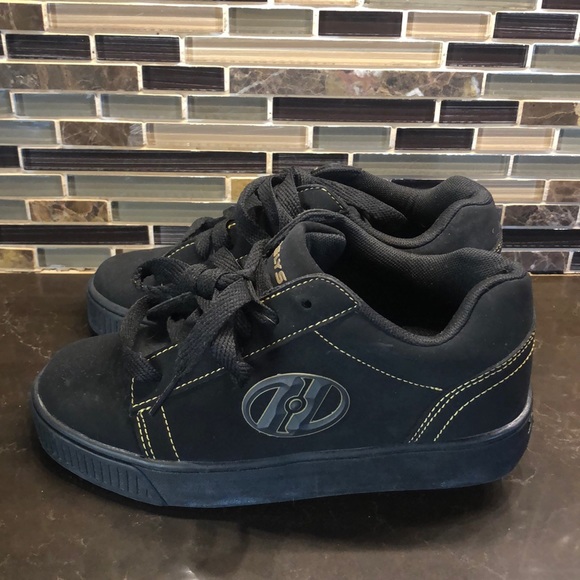 Heelys Shoes Heelys Youth Black Roller Skate Sneakers